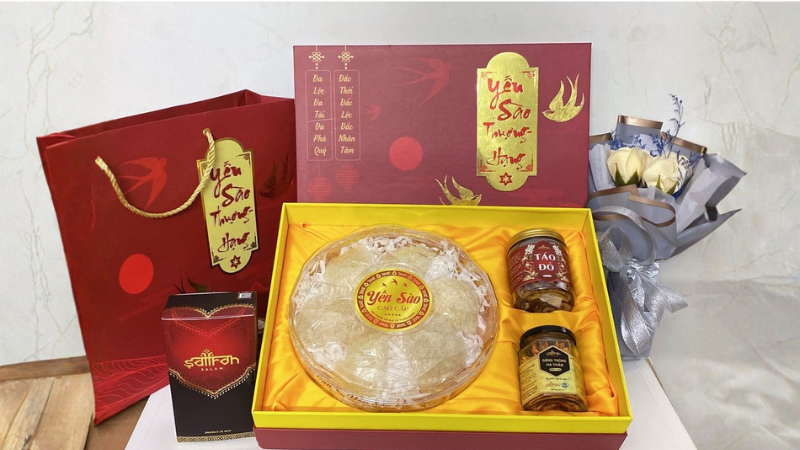 Hộp giấy mỹ thuật &eacute;p nhũ l&agrave;m bao b&igrave; yến s&agrave;o th&ecirc;m phần sang trọng