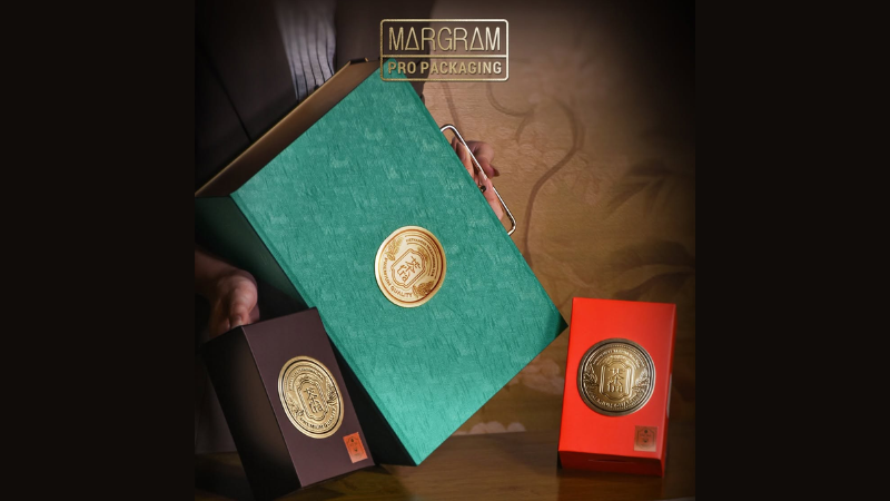 Hộp qu&agrave; Trung Thu họa tiết phong c&aacute;ch cổ điển sang trọng từ Margram